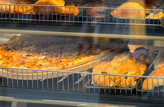 НајдобритебелипециваСтрумица