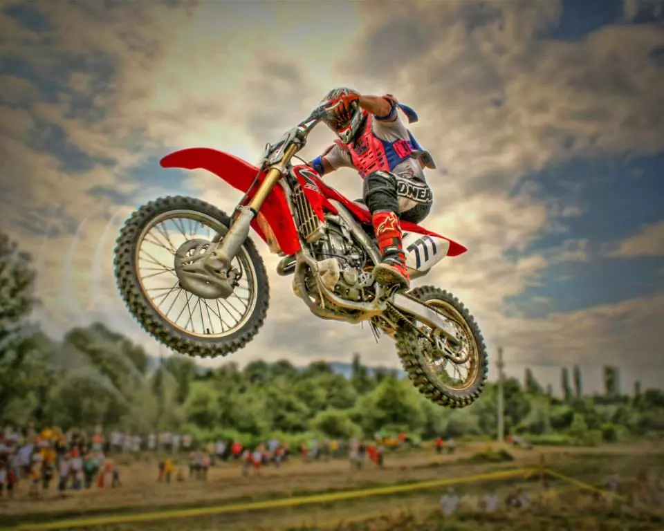 ПродажбаисервиснаскутериимотоциклиШтипBv