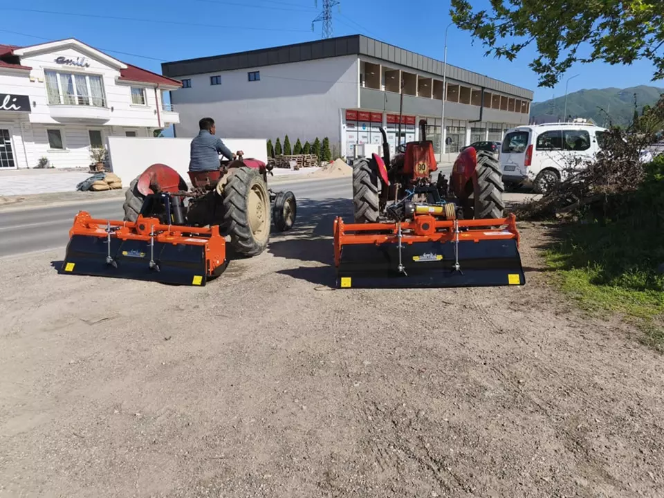 ПродажбаназемјоделскамеханизацијаСтрумица1