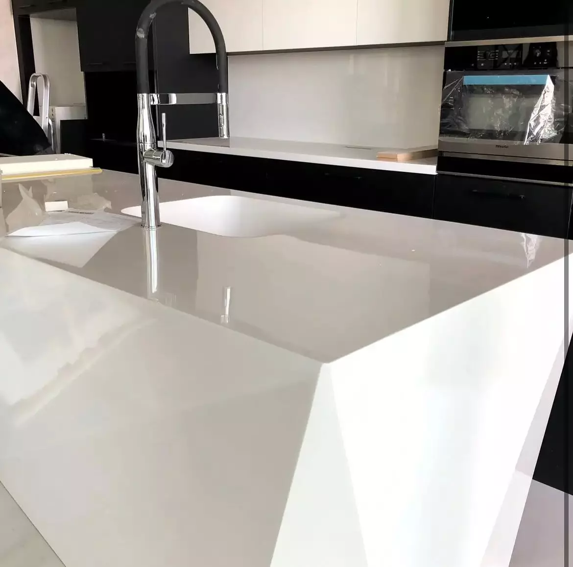 Продажба_на_санитарија_Kумановo