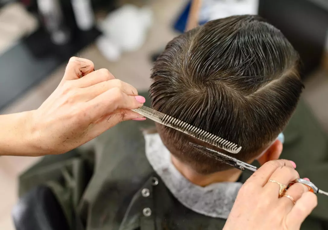 ФризерскиикозметичкиуслугиБосиловоB