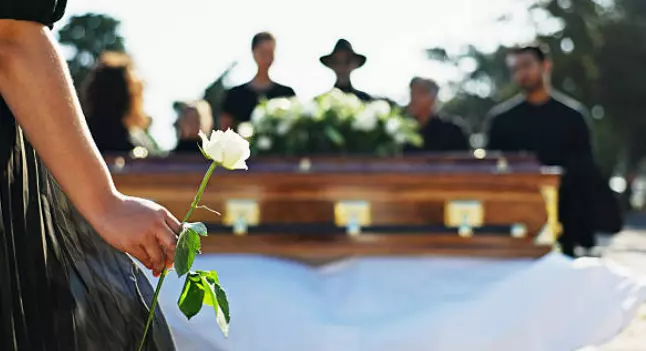 комплетнихристијанскипогребниуслугиГостивар