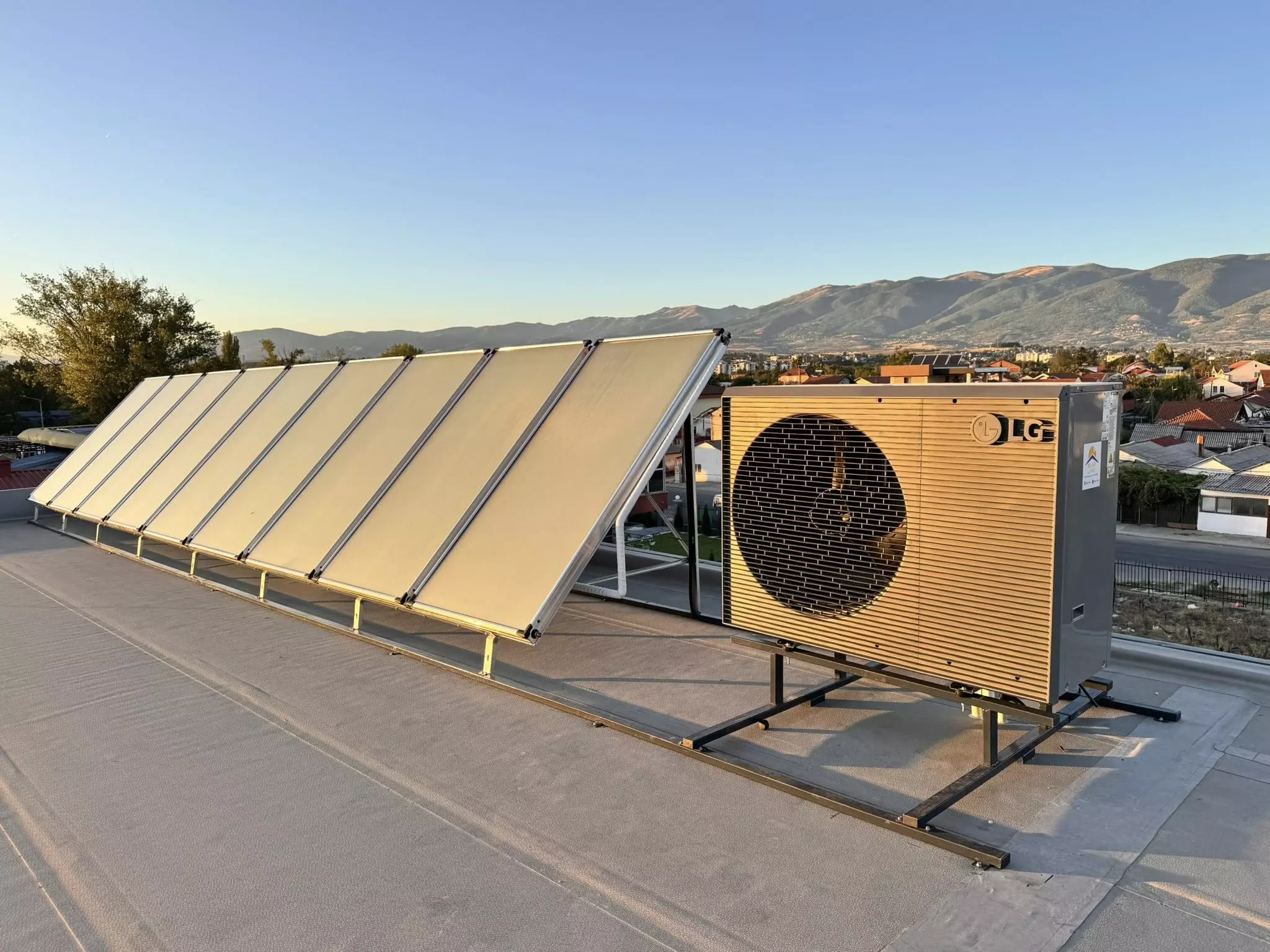 Avtomatizacijanasolarnisistemimakedonija Avtomatizacijanasolarnisistemimakedonija