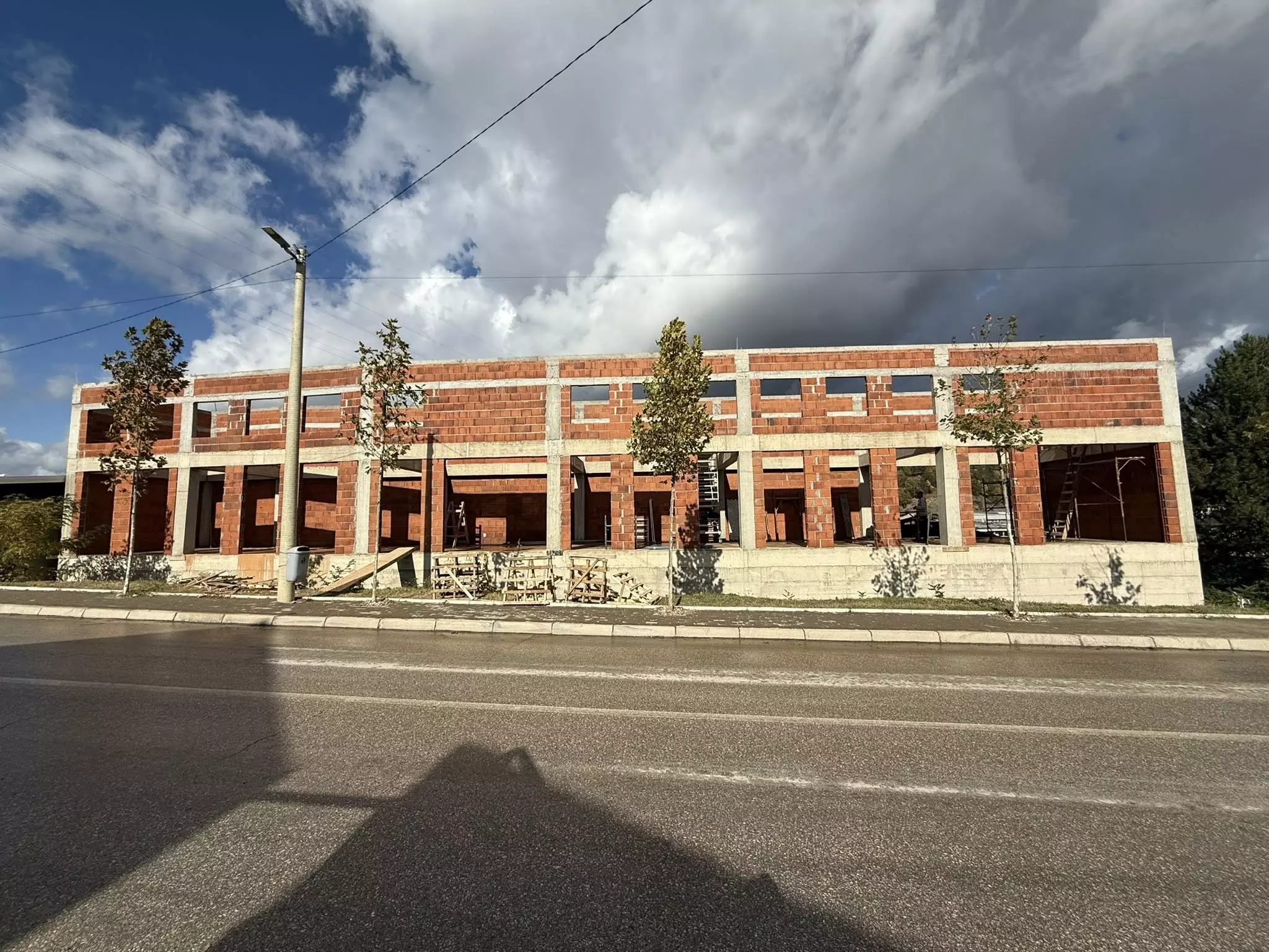 Izgradbanazgradiikukjiskopje3