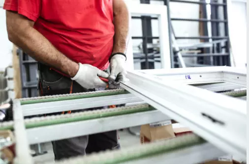 IzrabotkaimontažanaPVCialuminiumskastolarijaOhrid