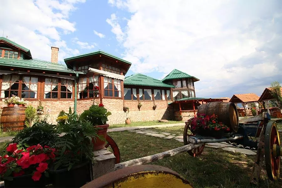 Makedonska_tradicionalna_kujna_Kriva_Palanka_