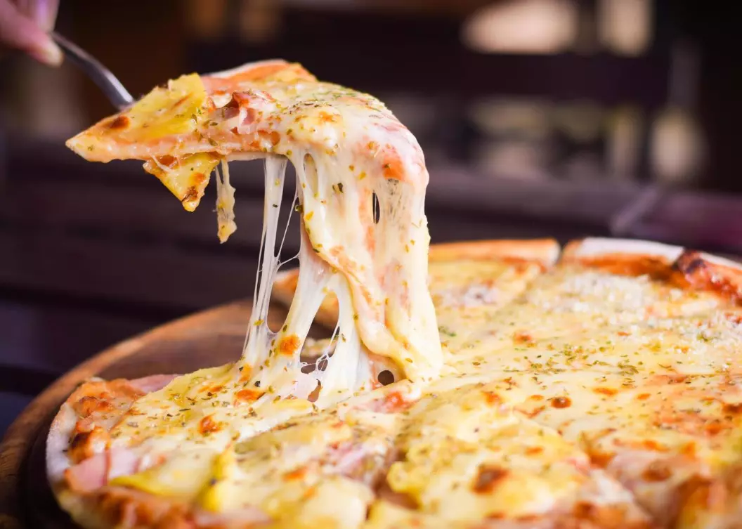 NajvkusnapicaPrilepA