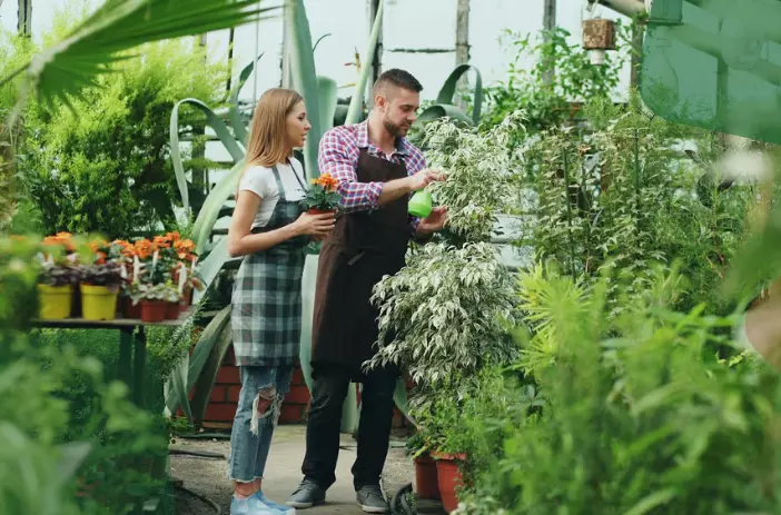 ZemjodelskaaptekavoGostivar4