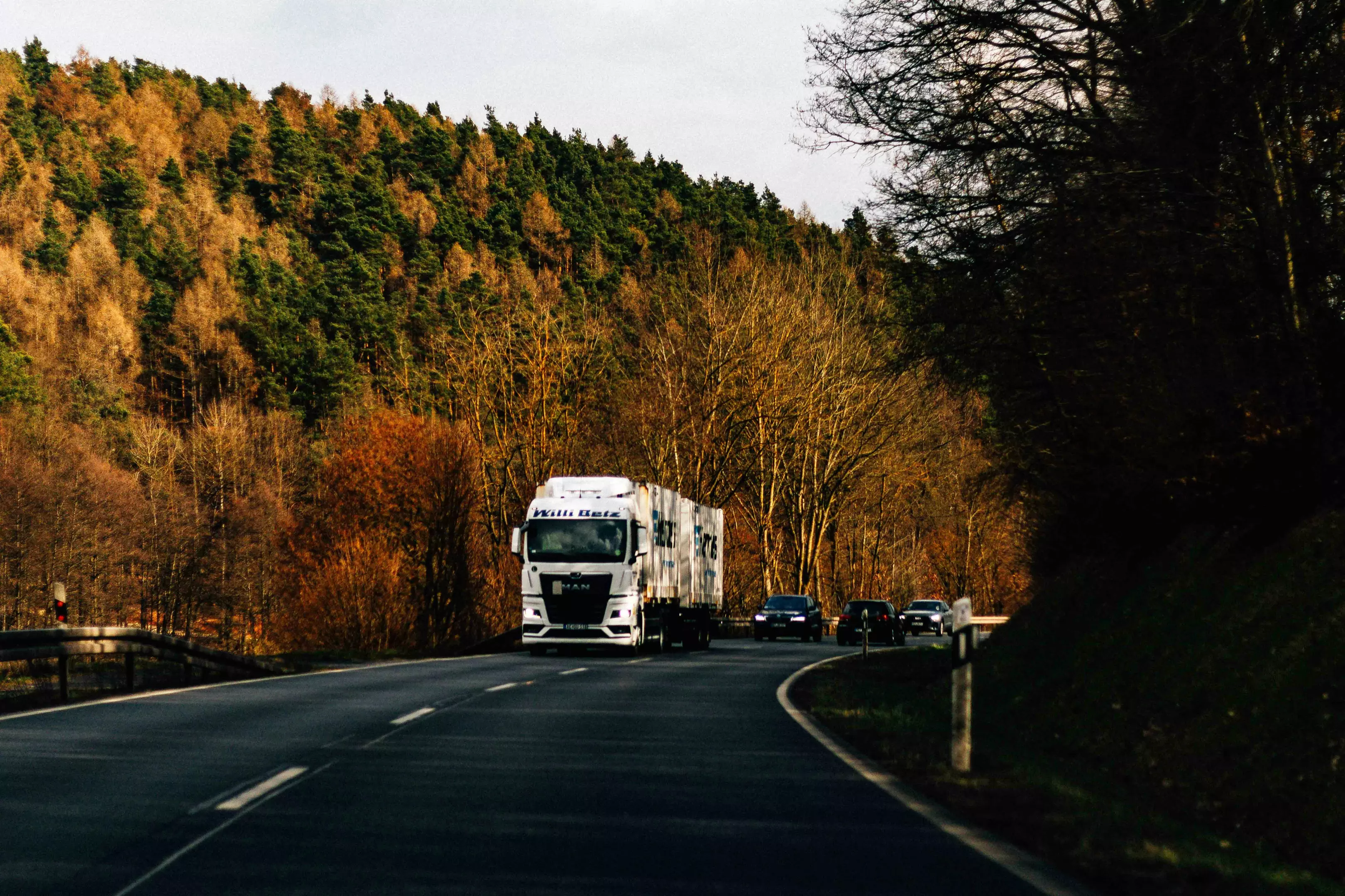 Меѓународен_превоз_на_мешовита_стока_Кавадарци Меѓународен_превоз_на_мешовита_стока_Кавадарци
